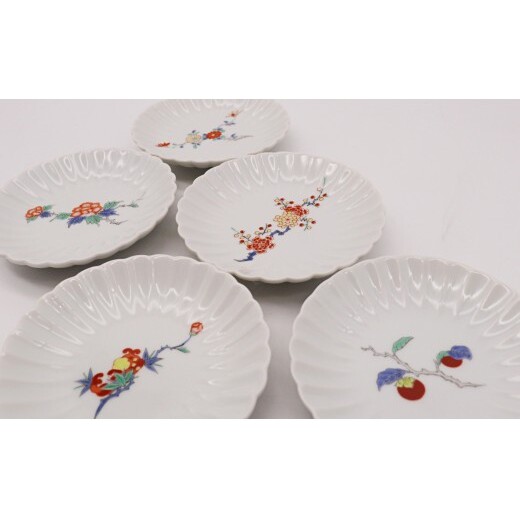 有田焼 赤絵花型小皿 5柄 セット【深海三龍堂】和食器 豆皿 うつわ 和皿 醤油皿 薬味皿 小さい かわいい 手のひらサイズ 伝統工芸 ay111_イメージ3