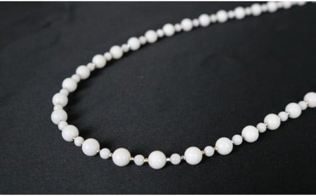 白珊瑚のロングネックレス アクセサリー ネックレス ジュエリー 珊瑚 kn127