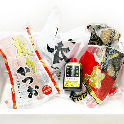 ふるさと納税 枕崎市 枕崎産 一本釣り ぶえん鰹刺身・たたき・戻り鰹 詰め合わせ【タレ付】 A3-301 |  | 01