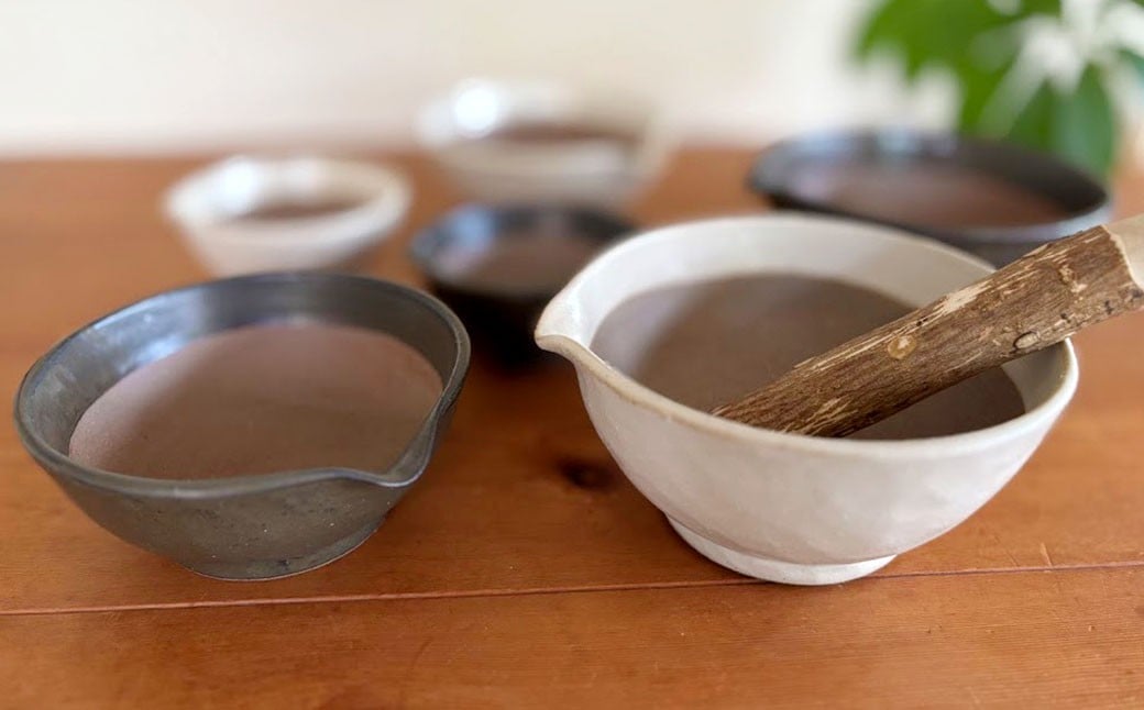 お手入れカンタン！溝無しすり鉢【乳白・黒】