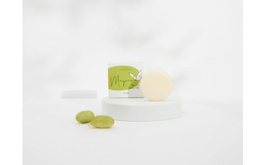 
            ＜国産グリーンシルク配合＞Mayuco ナチュラルモイスチャーソープ 80g
          