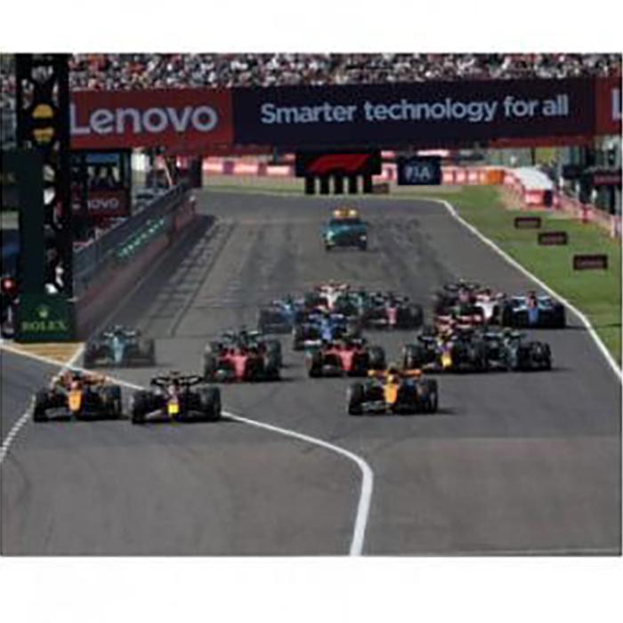 【ふるさと納税】2026年 F1日本GPをプレミアムな環境で観戦「PaddockClub」チケット