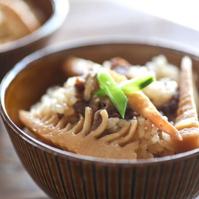 ふるさと納税 庄内町 庄内産 孟宗筍and山形牛炊き込みご飯の素 2合用 タケノコ たけのこ 山形牛 炊き込みご飯 素 |  | 02