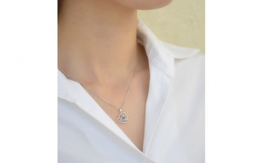 Blue Rose Pt トパーズ ダイヤモンド ペンダント レディース ジュエリー アクセサリー ネックレス ダイヤ ブルートパーズ シンプル 一点もの おしゃれ かわいい プレゼント ギフト 贈り