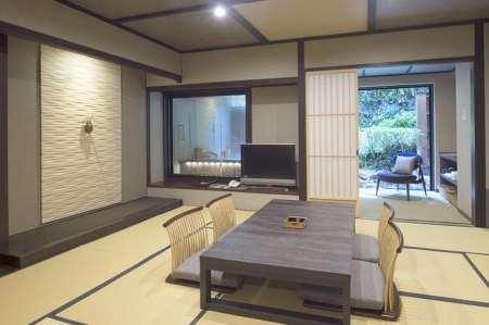 京都 湯の花温泉 すみや亀峰菴 ペア 宿泊券（山のテラス 露天風呂付 客室） 京都 旅行 観光 温泉