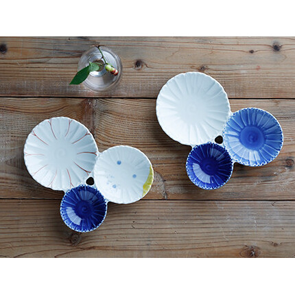 有田焼 伝平窯 花型三種皿 (大) 2枚セット【ヤマト陶磁器】食器 器 うつわ 磁器 陶磁器 皿 プレート 取皿 小皿 豆皿 2枚 セット ペア 花 ブルー ホワイト 35000円 3.5万円 A35