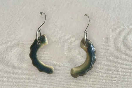 ゴーヤーのピアスorイヤリング 1連(ハーフ)｜ピアス イヤリング アクセサリー ゴーヤー セット 沖縄 沖縄県 豊見城市 送料無料(DD011)