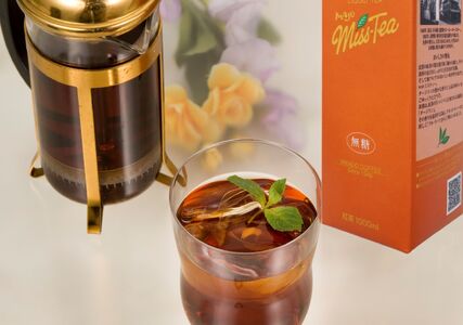 【定期便6か月連続】＜ミカド珈琲＞ミカドコーヒーMAJOミスティー無糖 1000ml 6本 ALPDI046