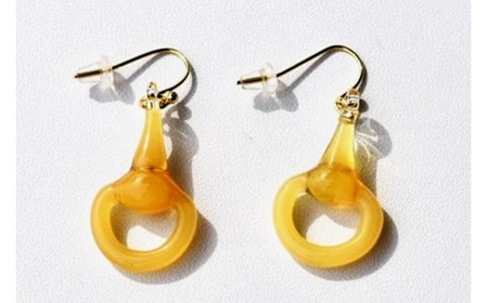 ハーフビットピアス YELLOW(イヤリングに変更可) | ピアス アクセサリー