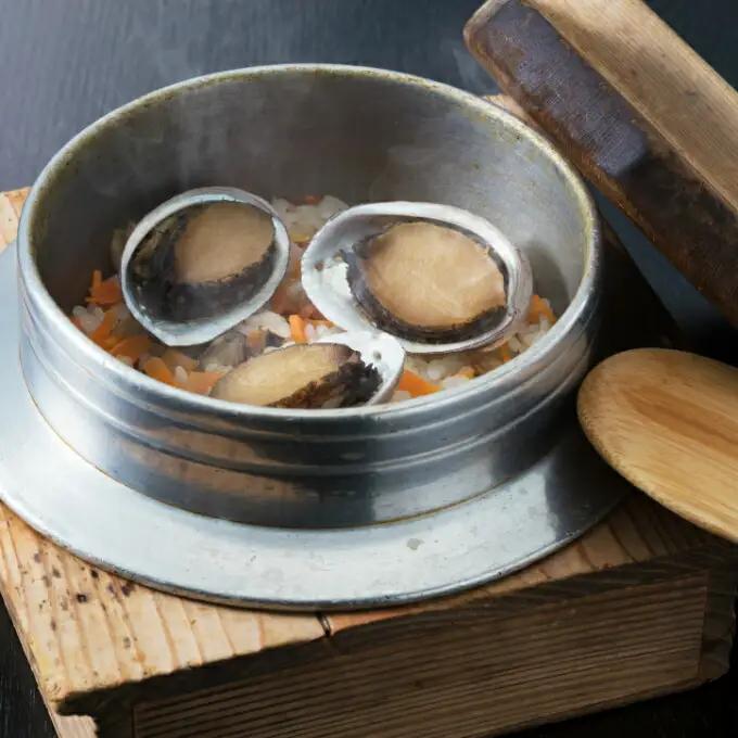 ながれこ釜飯3合用（あわびの仲間・あわび 科貝類）