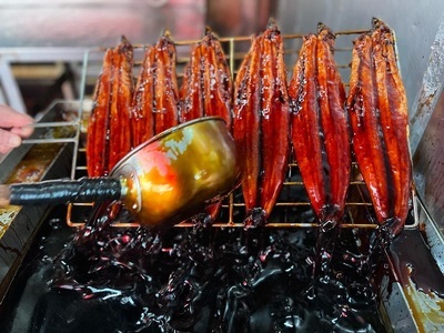 【定期便6ヶ月】[特大] 国産 関西風地焼き うなぎ【蒲焼】+【白焼】食べ比べセット｜うなぎ 泉大津 鰻 蒲焼き 冷凍鰻 活鰻 鰻次郎 うな重 土用の丑の日 お取り寄せ 高級 うなぎの日 ウナギ un