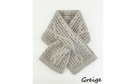 ショートマフラー アーガイル柄 ウール混 コード刺繍 ( グレージュ ) レディース 日本製 | おしゃれ シンプル マフラー プレゼントギフト 母の日 新潟県 五泉市 有限会社田中刺繍