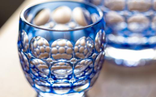 伝統工芸士作カガミクリスタルの江戸切子 冷酒杯〈紫陽花〉T535-2684-CCB | 日本酒 グラス キレイ 上品 お祝い プレゼント 記念日 ギフト ご褒美 オリジナル 日本土産 クリスタルガラス