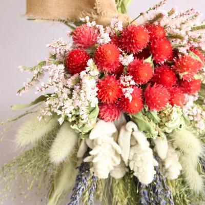 ふるさと納税 茅野市 信州八ヶ岳の麓から贈る 千日紅のドライフラワースワッグM(レッド) |  | 02