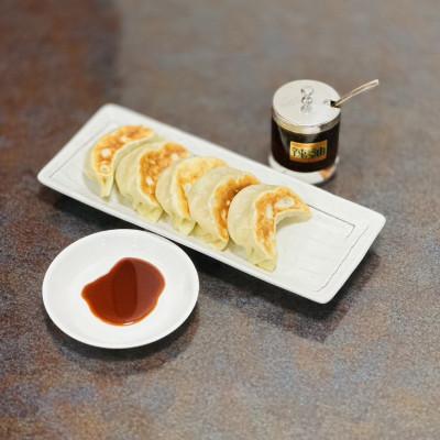 ふるさと納税 佐野市 佐野らーめん　手包み餃子(25個×2パック)　〜野菜ぎっしりの餡とモチモチ皮のマリアージュ〜 |  | 02
