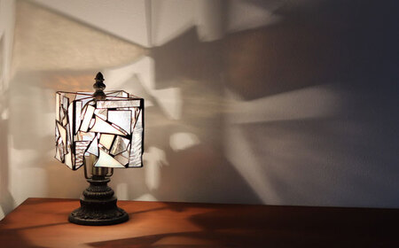 【Nijiiro Lamp】ステンドグラスのテーブルランプ カケラ スクエア ホワイト【1348579】