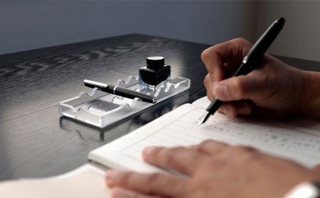 A6-17AB【トウメイマット】筆箱-Hikka-