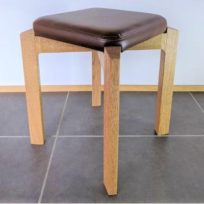 ふるさと納税 三芳町 木製スツール　木部ブラウン×座面フェイクレザーブラウン
