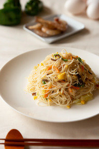 ケンミンの冷凍ビーフンとはるさめのセット BH01