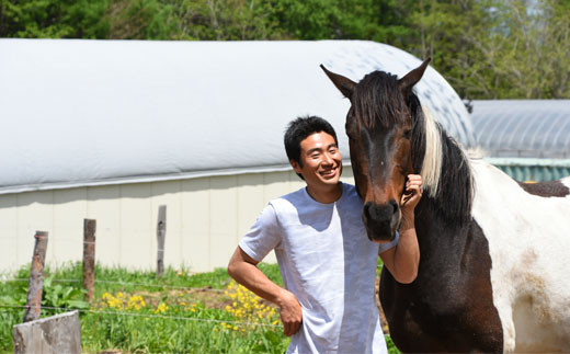 ジオファーム・八幡平では、引退した競走馬（サラブレッド）たちが活躍しています！