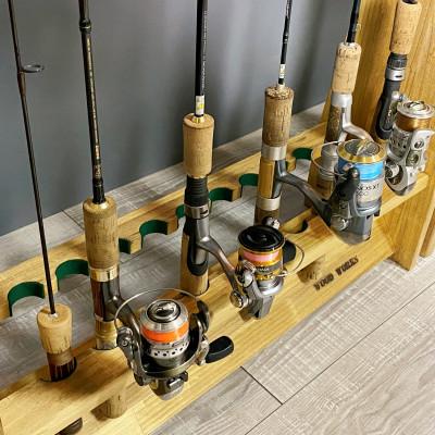 ふるさと納税 横手市 WOOD WORKS ロッドスタンド19本掛け 本体カラー:ライトブラウン/フェルトカラー:グリーン |  | 03