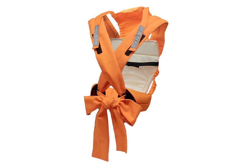 EVACKiDS 避難くん 避難用1人抱きひも式キャリー オレンジ 避難用 緊急 災害用 保育 防災用品 防炎 おんぶ 3歳まで 収納袋 リフレクター ホイッスル 74-CK