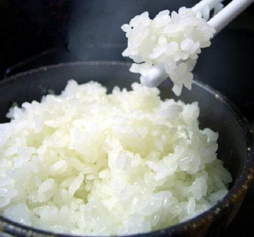 米 定期便 朱鷺と暮らす郷 佐渡産 コシヒカリ ( 5kg × 全6回 )