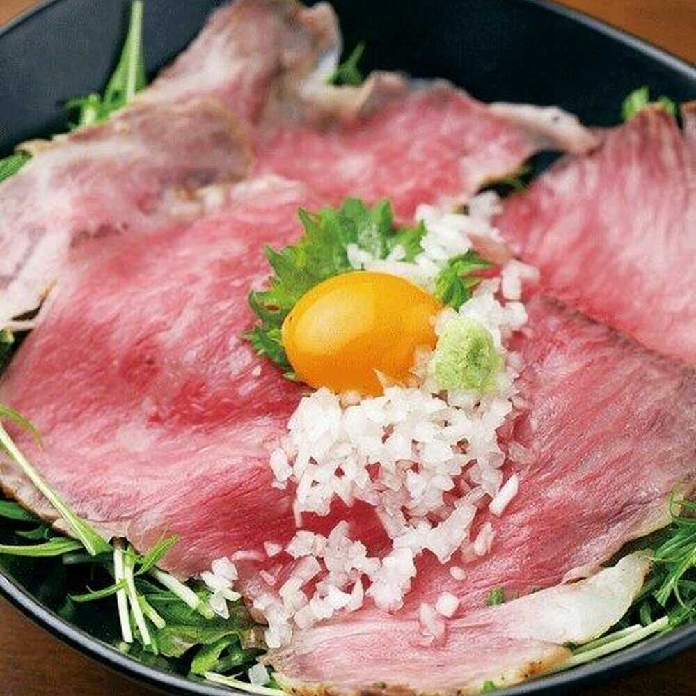 【ふるさと納税】近江牛サーロインローストビーフ重（竹）/ 牛肉 お肉 肉 簡単 冷凍 ローストビーフ ローストビーフ丼 和牛 お取り寄せ 高級 グルメ 日本三大和牛 贅沢 丼もの 肉まぶし / 栗東市 / Cafe Felice （カフェフェリーチェ）[BIAT003]