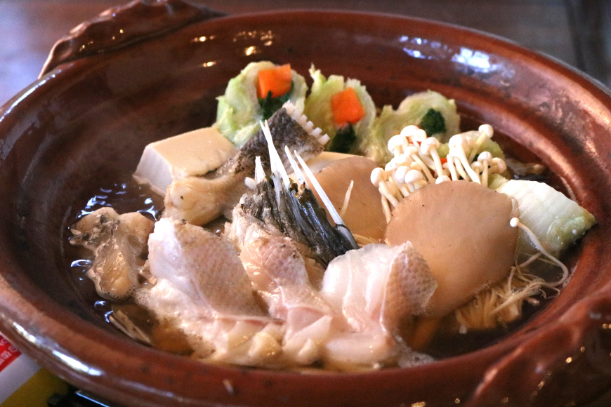 クエ 鍋 料亭の天然クエ鍋 セット 3人前 [囲炉裏料理エビス亭 長崎県 平戸市 hr42bgy390011] 高級魚 幻 希少 天然 海鮮 鍋 くえ クエ鍋 鍋セット 出汁