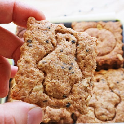 花咲く塩ビスケット缶【1484228】