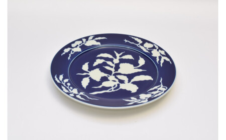 A110-45 深川製磁 有田焼 草花折枝白抜紋 ペアミート皿