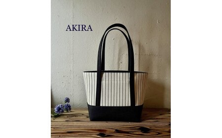 【 AKIRA オリジナル】【マツコの知らない世界 で紹介されました！】 中型レディストートバッグ ショルダータイプ ストライプ×濃紺デニム 軽量 軽い 日本製 キャンバス 帆布 横型 肩掛け 通勤 