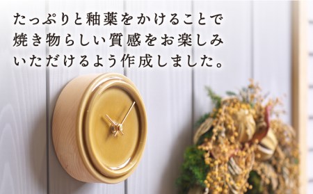 タイルと木のシンプルな手作り時計 TILE WOOD CLOCK 壁掛け・置き時計 『イエロー』【杉浦製陶】 インテリア 雑貨 おしゃれ [TAO020]