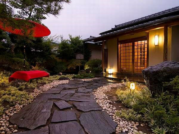 【ふるさと納税】信州戸倉上山田温泉 旅亭たかの 平日露天風呂付客室 1泊2日2食付ペア宿泊券｜ 宿泊チケット ペア 旅行 千曲市 長野県産 信州