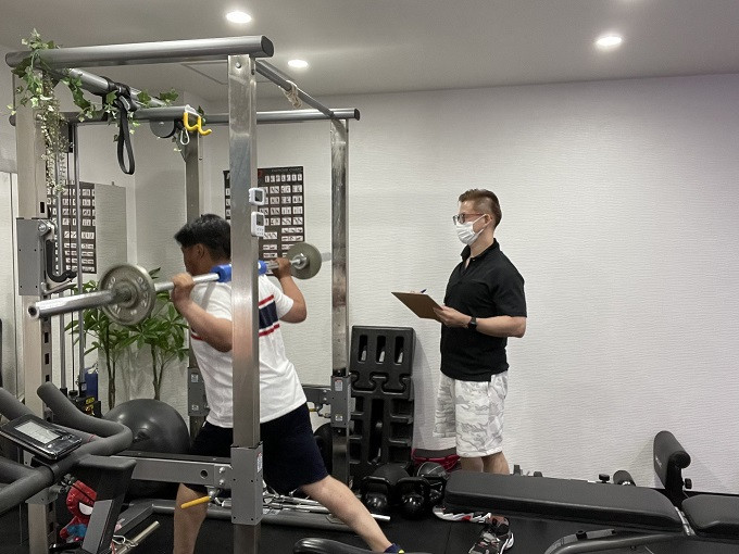 
                  ボディメイク4回チケット
                