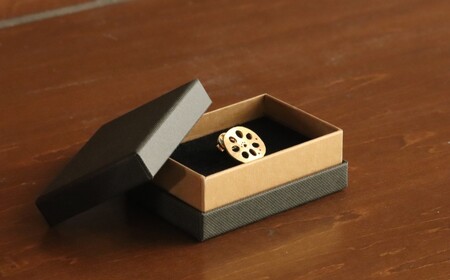 レンコン-パッド　ピンブローチ（金）【kt059-003-1】