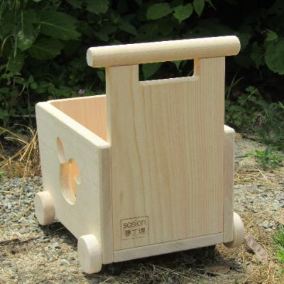 ふるさと納税 泉佐野市 手作り木製 吉野の桧製手押し車III 片面透かし 099H2137 |  | 02