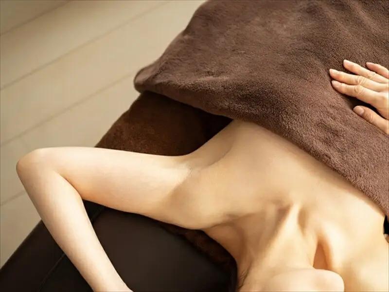 【女性限定美肌全身脱毛】　フォト脱毛全身＆お顔脱毛60分 【 エステ 神奈川県 小田原市   エステ】