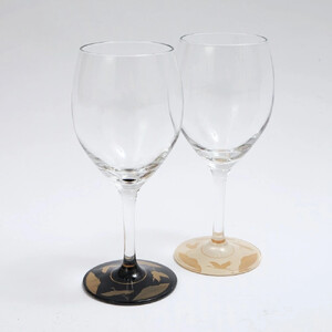 みよし漆器本舗 紀州塗り ぬりもん de Verre ワイングラス 蒔絵 万葉鶴 ペアセット 黒 白 300ml