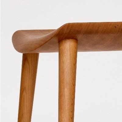 ふるさと納税 常陸大宮市 【家具蔵】スツールセレ チェリー材 |  | 03