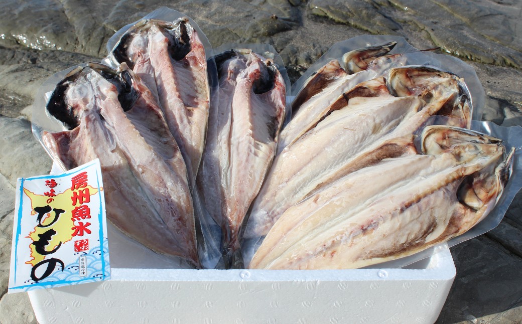 干したての風味そのままに密着パックしておりますので、ご家庭で長期保存も可能です。