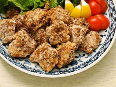 鯨竜田揚げ 1kg 冷凍 くじらくじらくじら BY