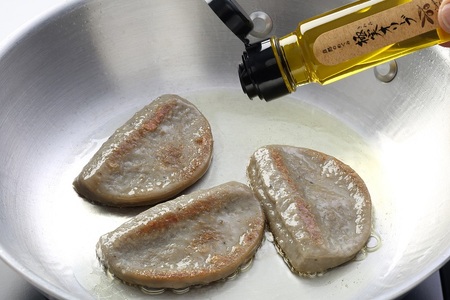 a12-180　鰯 いわし イワシ たっぷり 黒 はんぺん 10枚入 5包