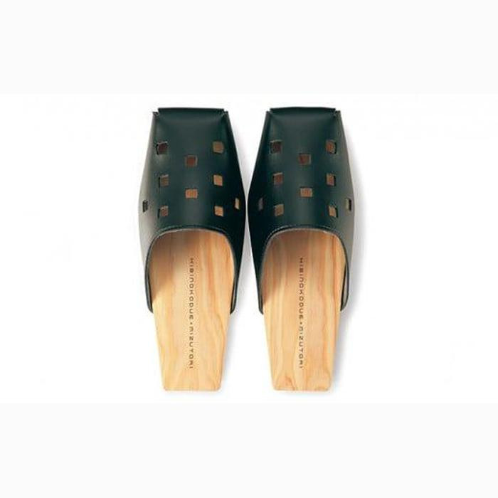 
ひのきのはきもの　PA-04 パンチング・角/黒 [№5550-0517]
