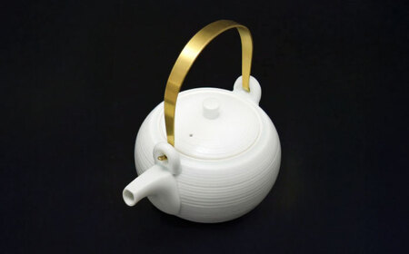 極みの茶器 土瓶 / 茶器 急須 ティーポット ホワイト / 諫早市 / 長谷川陶磁器工房[AHBC010]