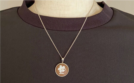 ＜ROUND＞スミレシルバーペンダント ブラウン/ アクセサリー 装飾品 ブローチ ペンダント カメオ アンティーク レトロ / 瀬戸市 / 陶華 [BBCD004]