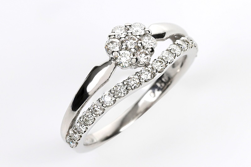 0.5CT プラチナ ダイヤモンド リング Ｒ3778DI-P2