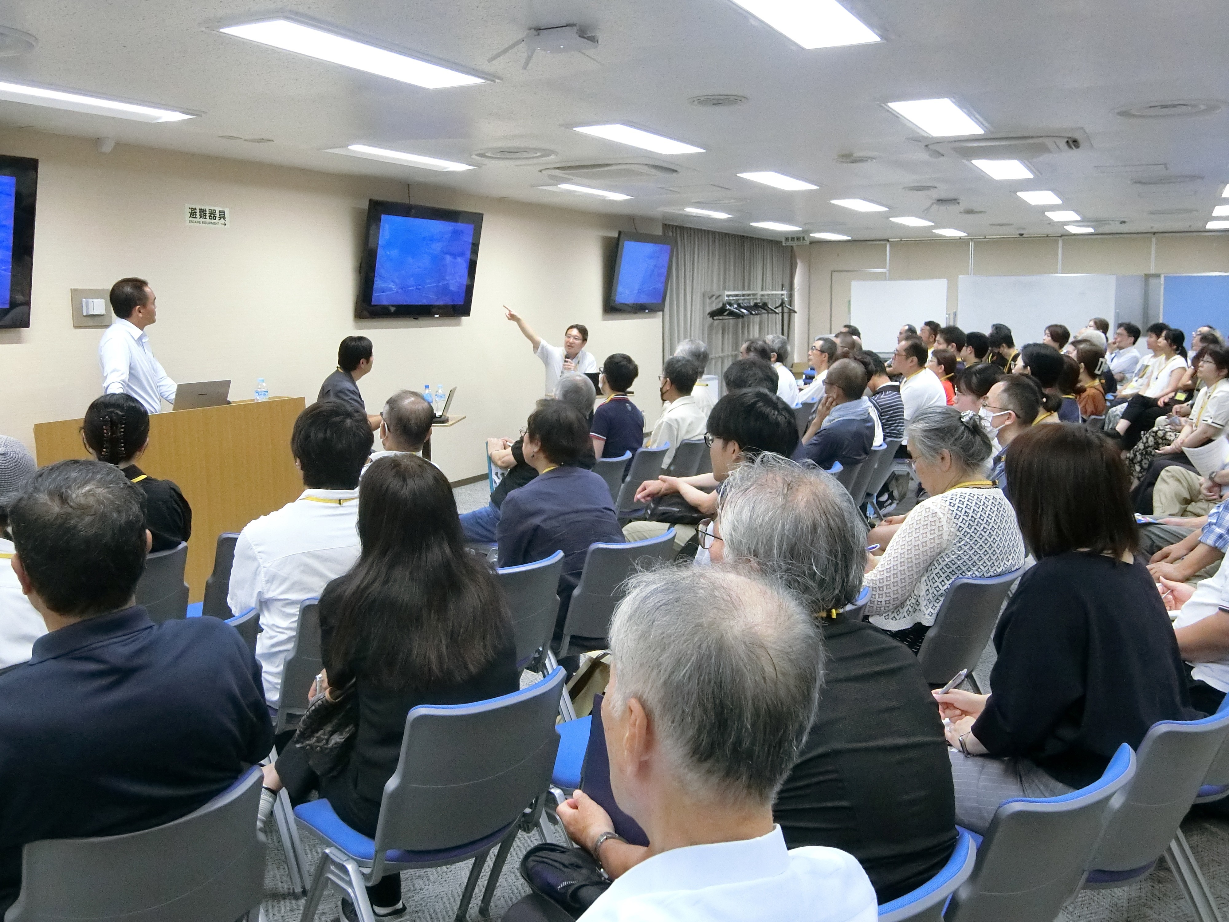 
                  【返礼品なし】独立行政法人国立公文書館への応援寄附 ホームタウンちよだ応援 
                