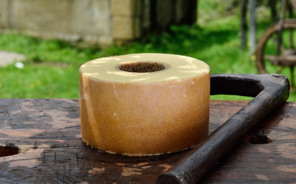 肥後木守菓 樵 バームクーヘン （ 直径 14cm × 高さ 8cm ）