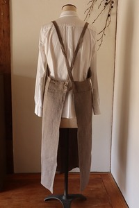 すりっとエプロン・long Fu-ra 【カラー：モカ】奈良なら奈良市 エプロン 手作り ハンドメイド 30-076